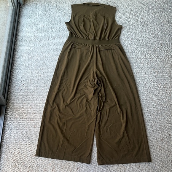 Athleta Brooklyn Heights Sleeveless Wide Leg Zip Jumpsuit Acacia Olive Green‎ 16 - Picture 6 of 9
